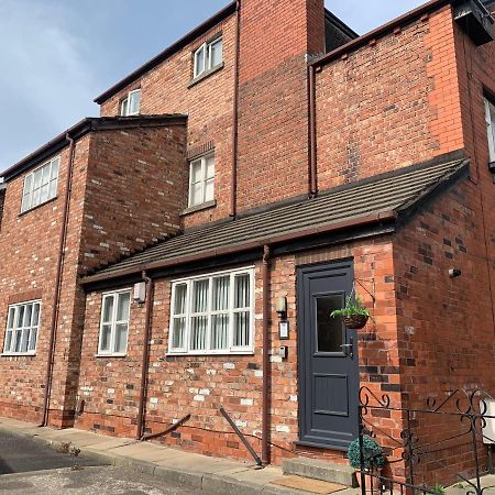 Be My Guest Liverpool - Ground Floor Apartment With Parking Exteriör bild