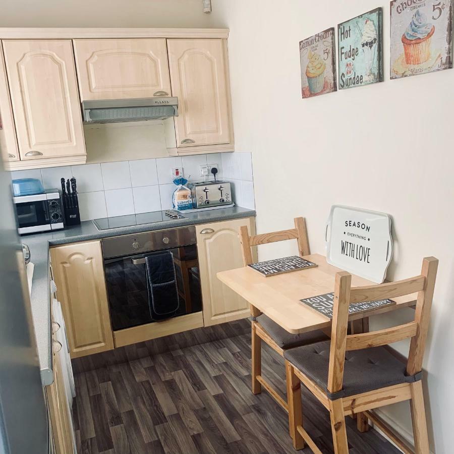 Be My Guest Liverpool - Ground Floor Apartment With Parking Exteriör bild