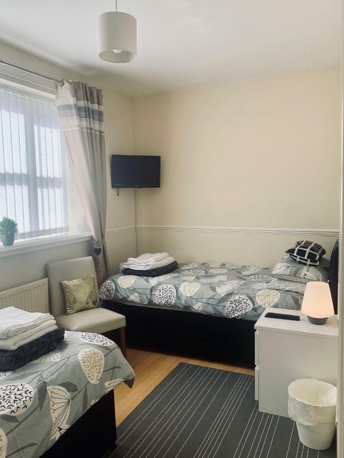 Be My Guest Liverpool - Ground Floor Apartment With Parking Exteriör bild